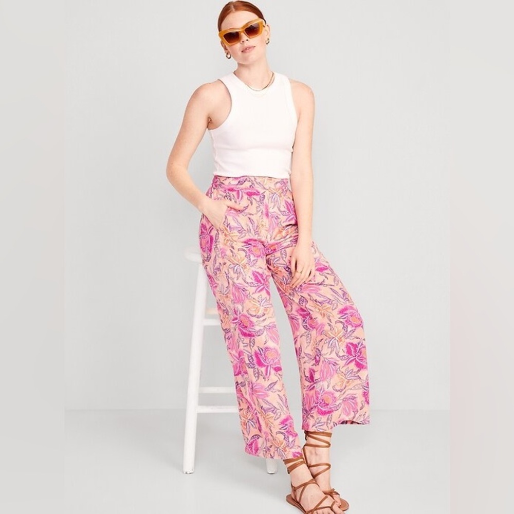 Old Navy Pink Floral Wide-Leg Pants